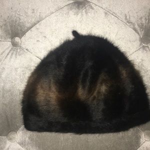 Parkhurst Angora Beret in Black Brown